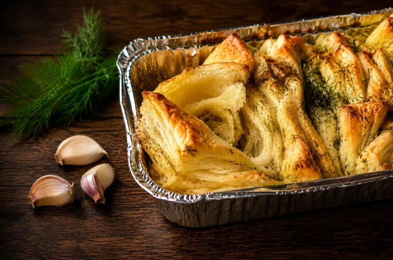 Easy Pull-Apart Garlic Bread